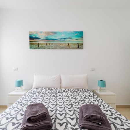 La Isla - Gran Canaria Apartment Vecindario  Bagian luar foto